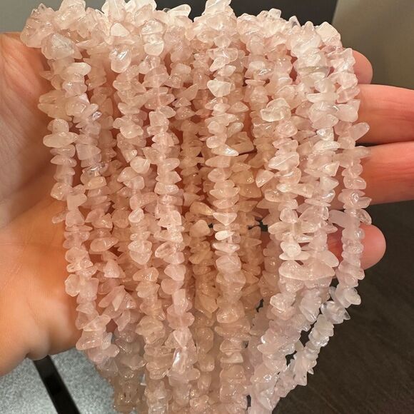 Lee Sands signed, solid, multi-strand rose quartz chip necklace! - Picture 9 of 11